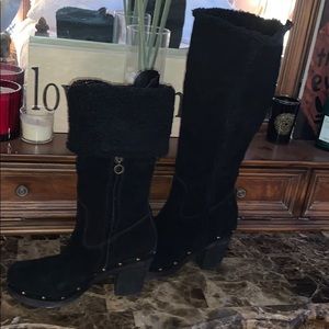 Brand new versatile boots! Knee high or low!
